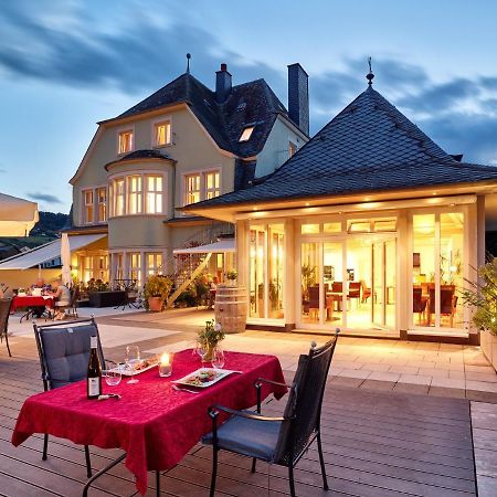 Gaestehaus & Weingut Cluesserath-Weiler Trittenheim Exterior photo